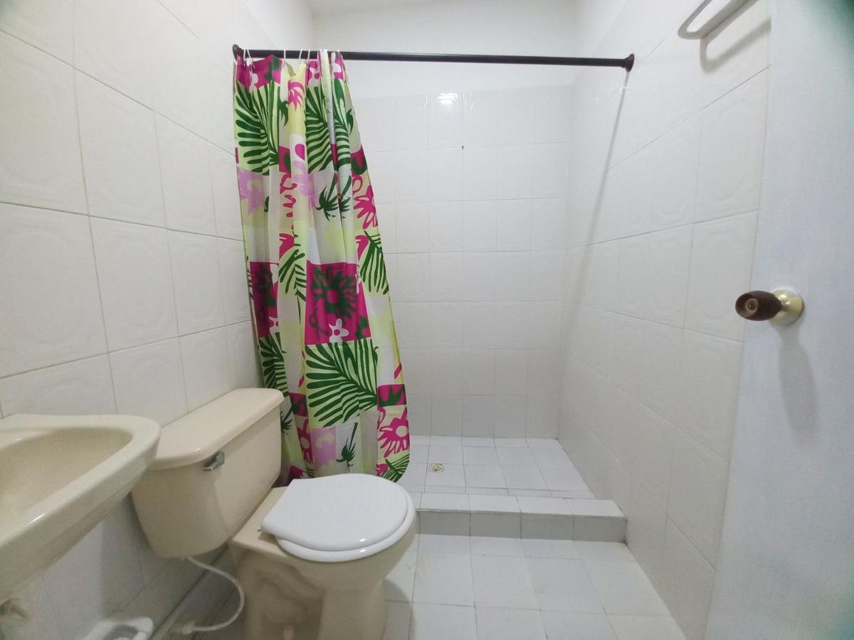Hospedajes Calisso San Andres  Ngoại thất bức ảnh